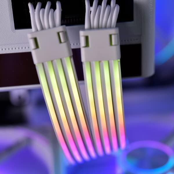 Lian Li Strimer Plus V2 8-Pin RGB VGA-Kabel - image 2